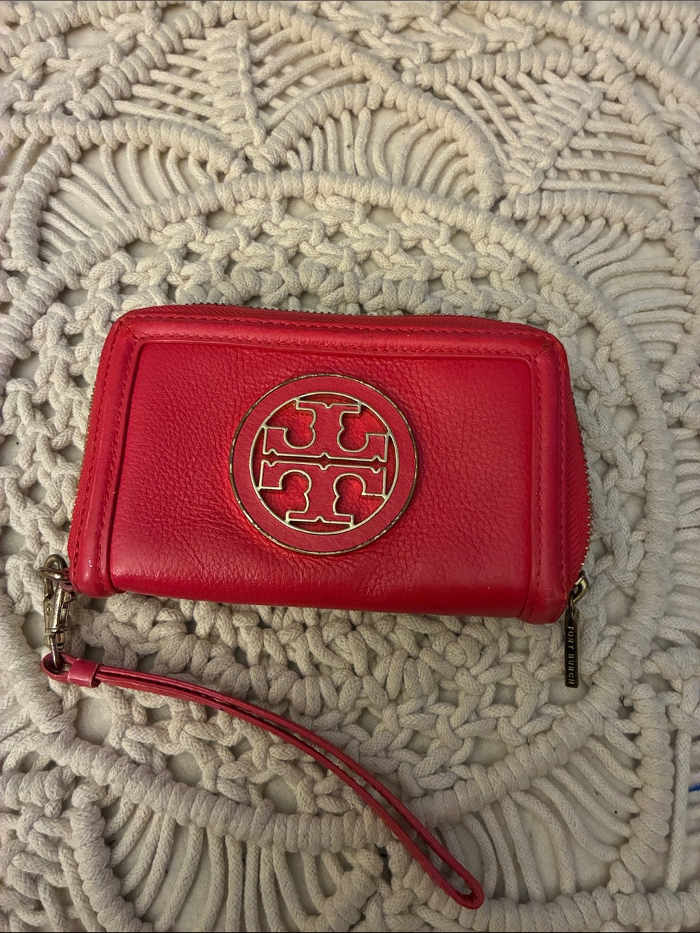 Tory‎ Burch Red Leather Zip Wristlet with Logo Emblem